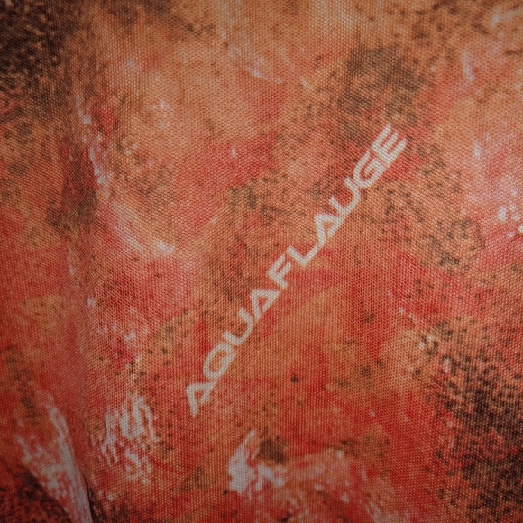 Reel Legends Aquaflauge S Fishing Orange Rash Guard Top - Picture 3 of 9